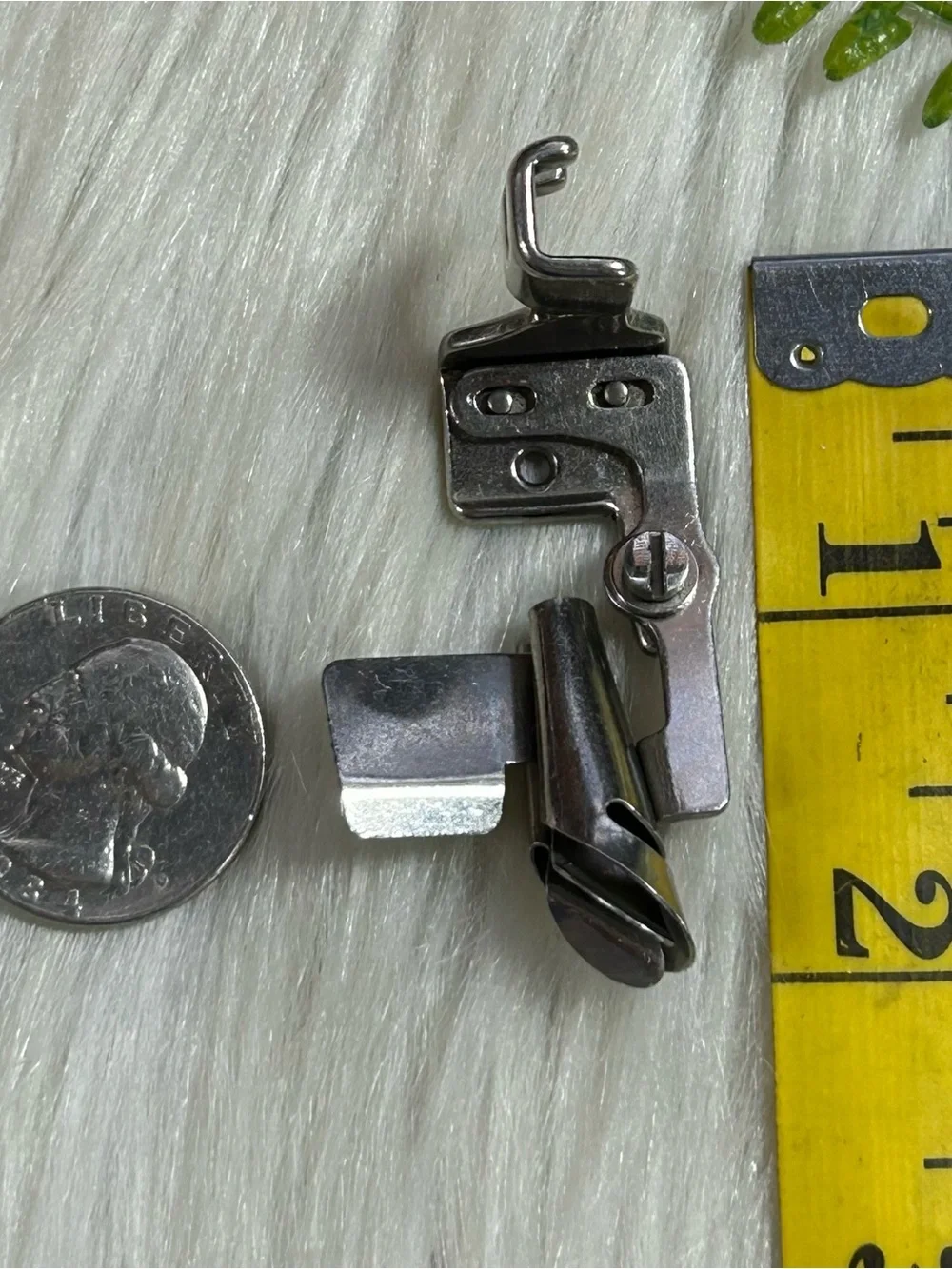 Vintage Singer Simanco 121464 adjustable bias binder foot